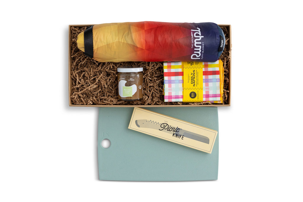 Picnic Essential Outdoor Gift Set